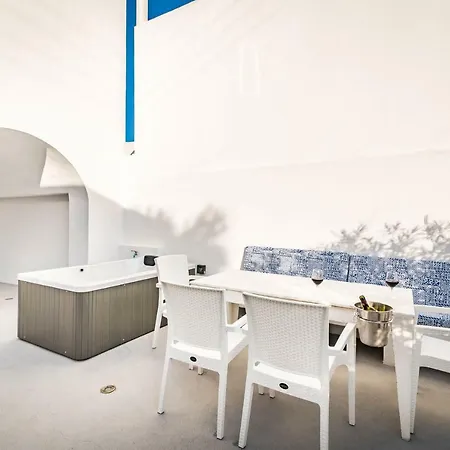 Santoriniseaside: Kallisti * Pýrgos