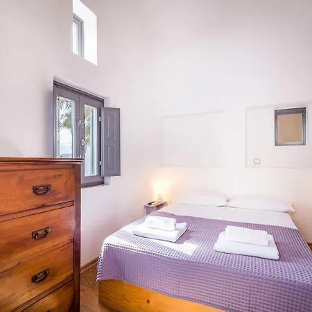 Santoriniseaside: Kallisti Apartmán Pýrgos